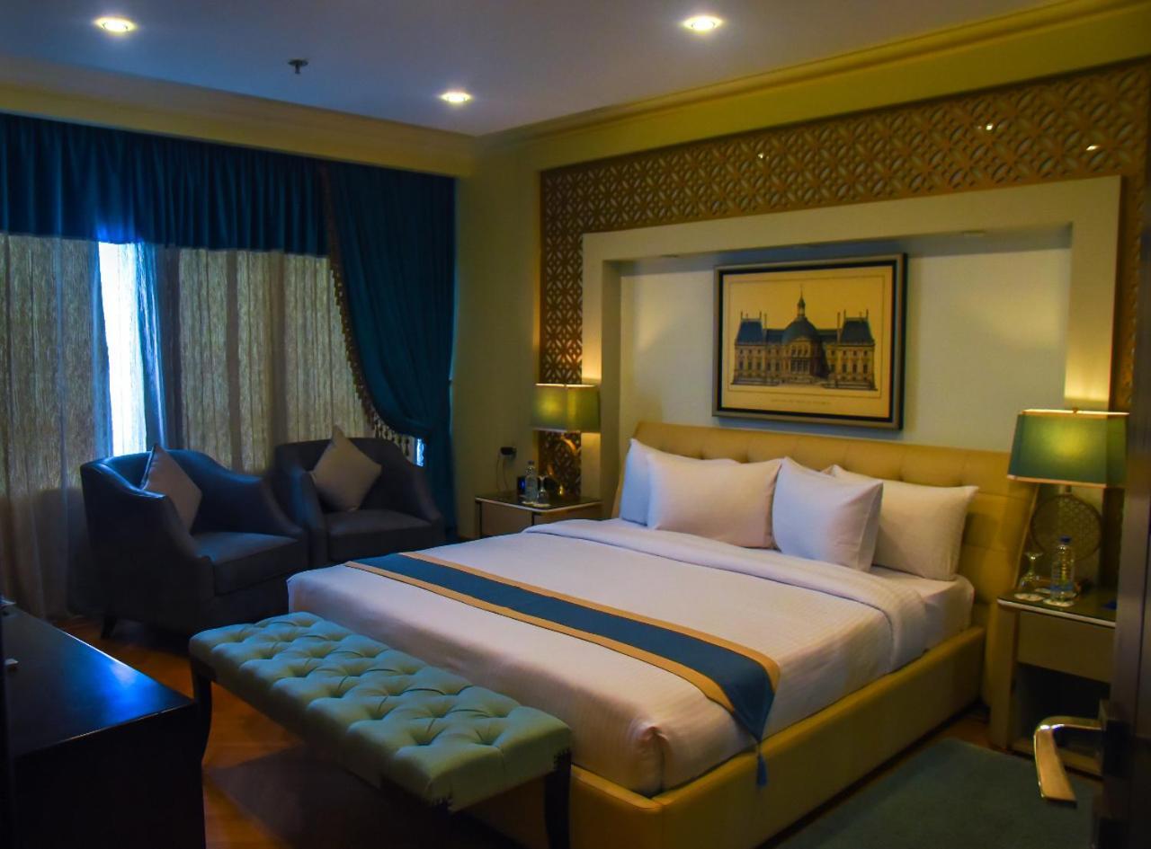Fleet Club Mahrousa Alexandria Exterior foto A bedroom at the hotel